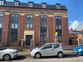 Newly built 2 bed flat in the heart of Leek